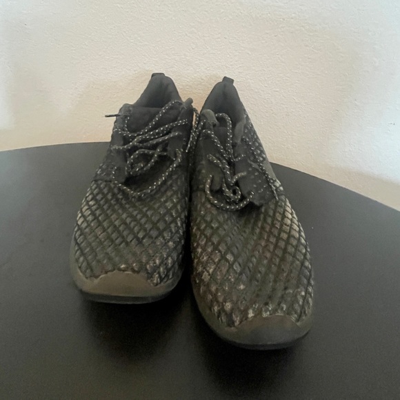 nike roshe two flyknit 365 black - Picture 3 of 7